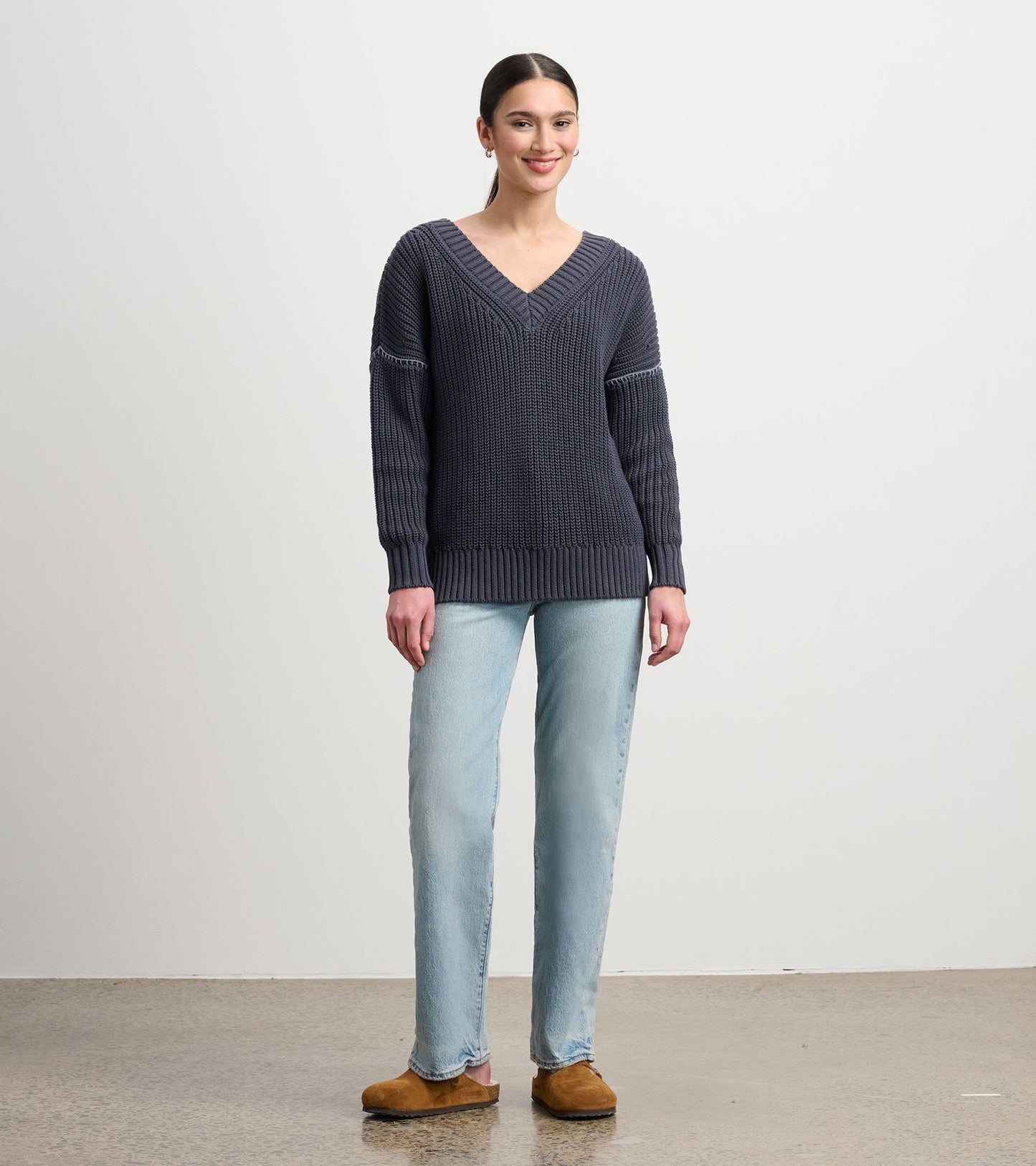 V-Neck Slouchy Jumper - Faded Grey
