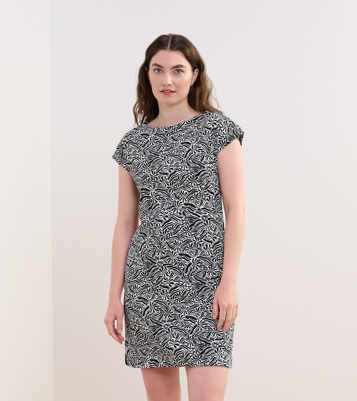 Capri Dress - Groovy Flowers