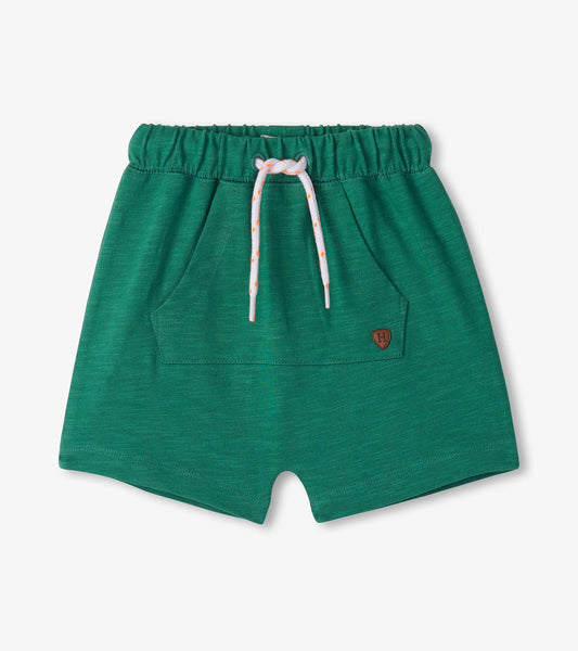 Emerald green kangaroo shorts with an elastic waistband and drawstring, featuring a front pocket design.
