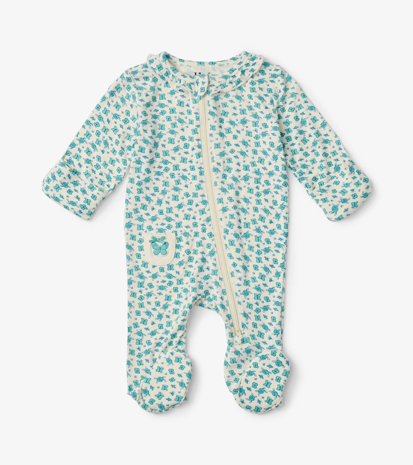 Light cream footed sleeper with turquoise butterfly print, ruffle neck, and front zipper. Suitable for infants.