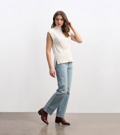 Cable Jumper Vest - Cream