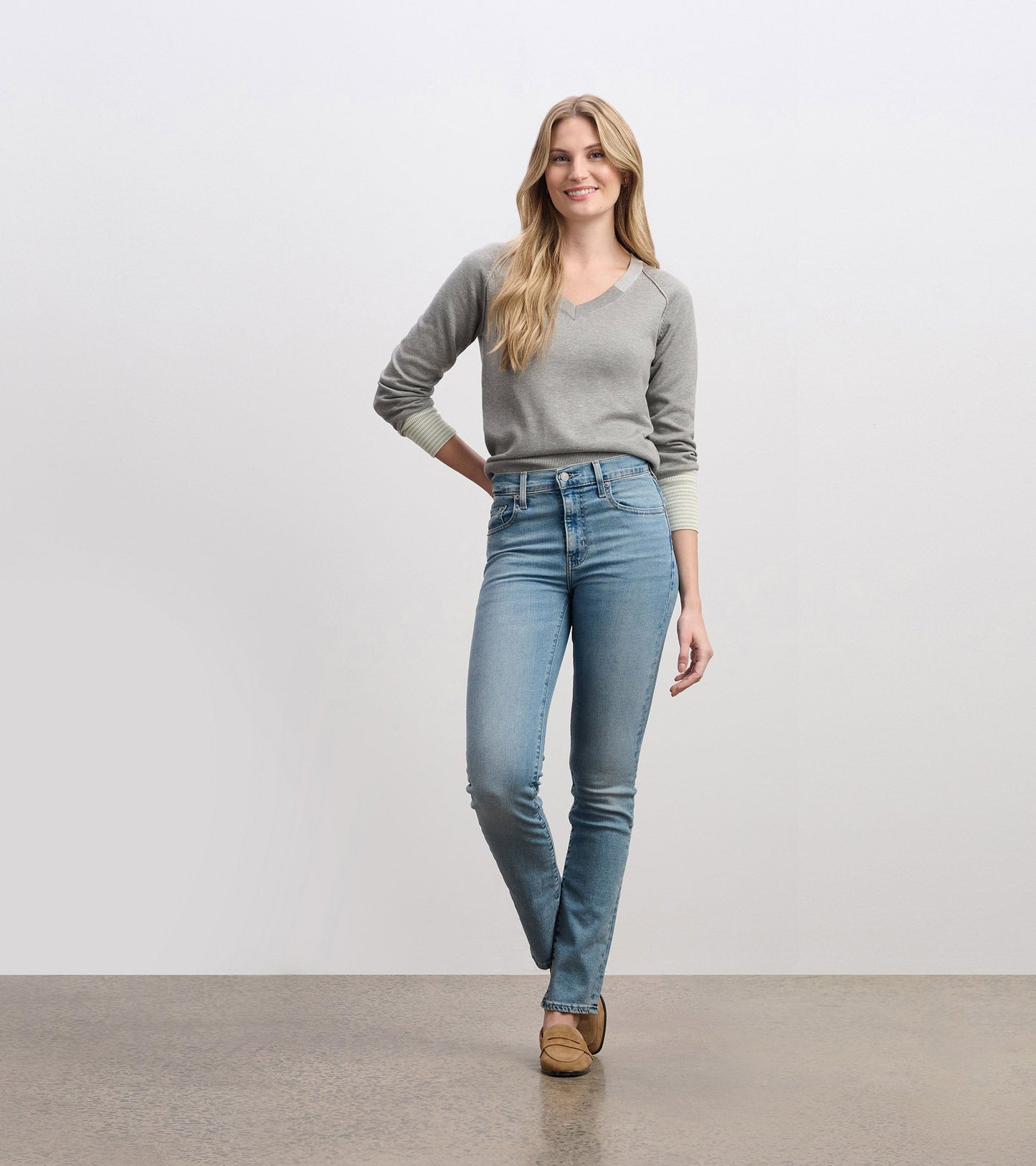 Cary V-Neck Jumper - Charcoal Melange