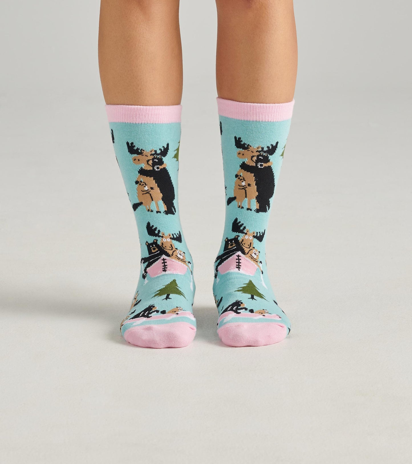 Life in the Wild Women's Crew Socks