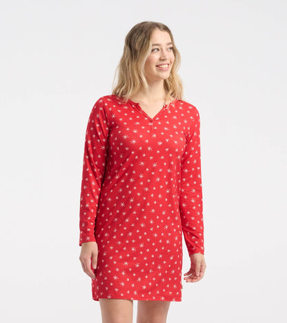 Capelton Road Women's Red Snowflakes Long Sleeve Nightshirt