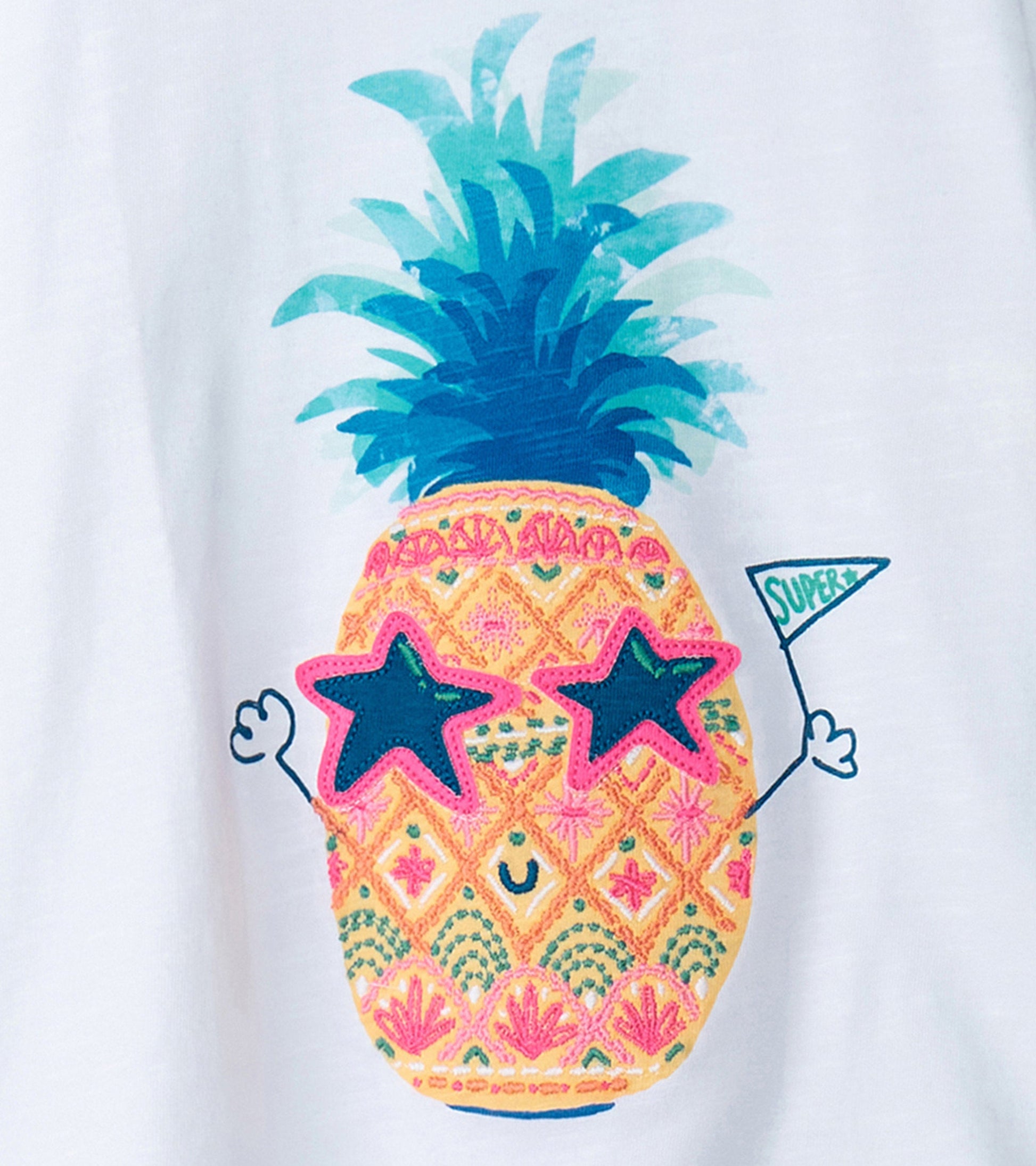White graphic tee featuring a colorful pineapple with star sunglasses and a "Super" flag.