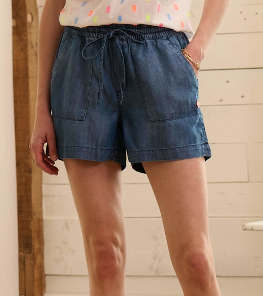 Everywhere Shorts - Medium Blue Wash